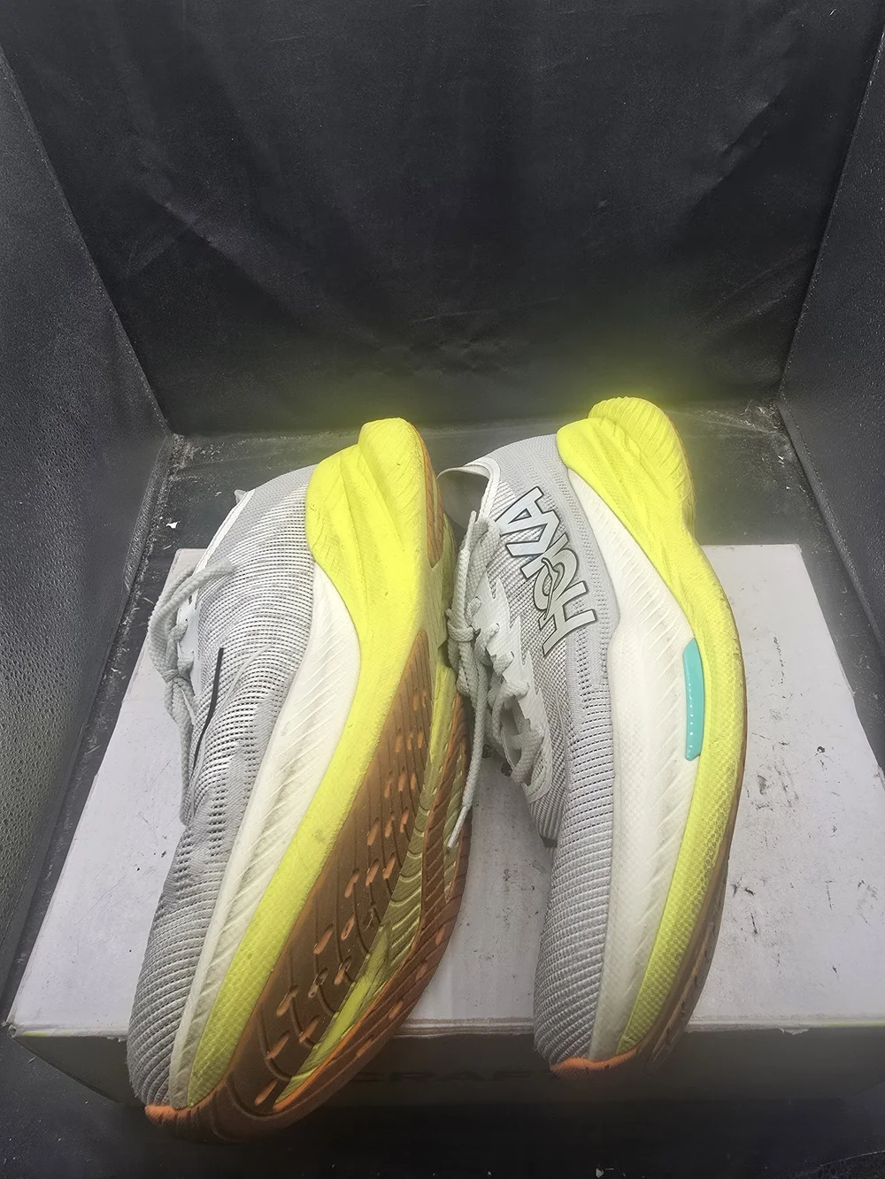 Men  Lightweight White and Orange Athletic Shoes